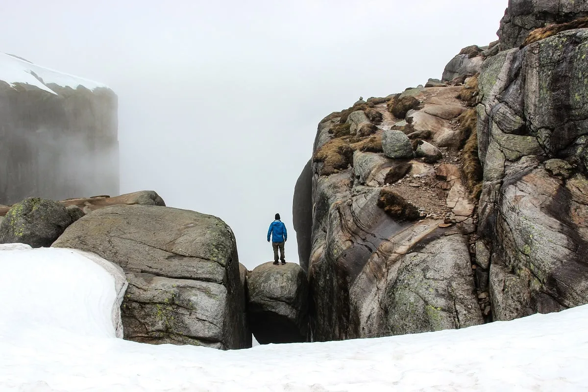 Le rocher Kjerag en Norvège