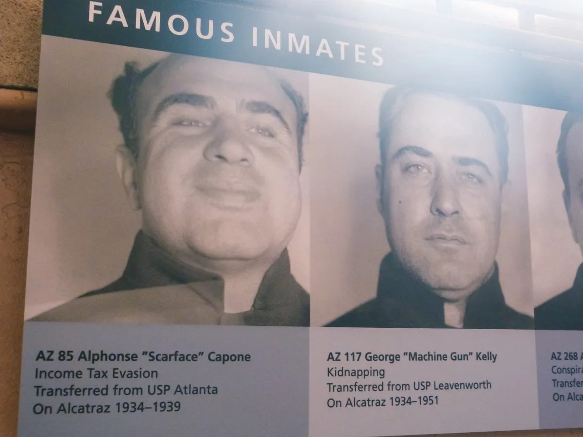 Photos de prisonniers célèbres d'Alcatraz