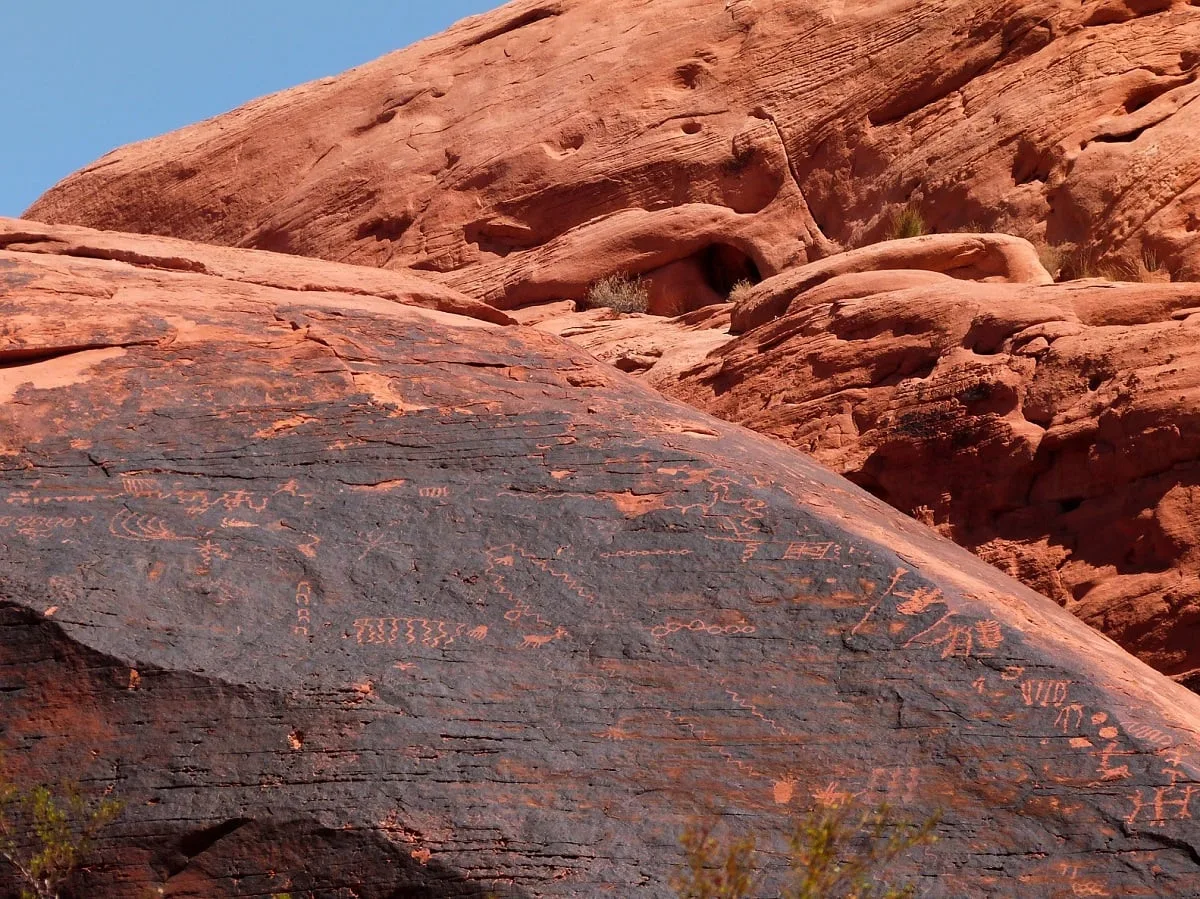 Pétroglyphes observables dans la Valley of Fire