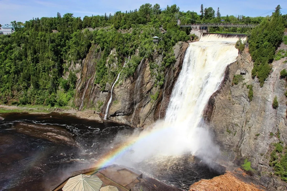 La chute de Montmorency : à quelques kilomètres de Québec