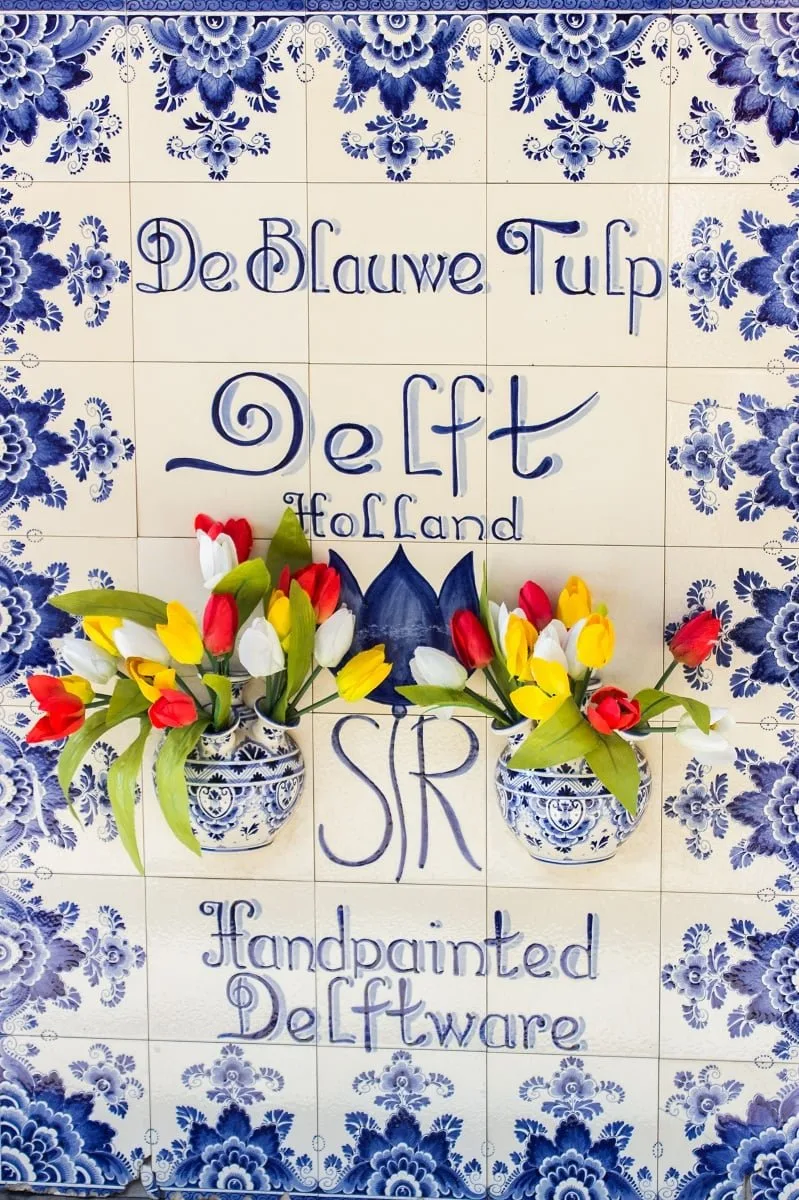 La faïence de Delft, ou "Bleu de Delft"