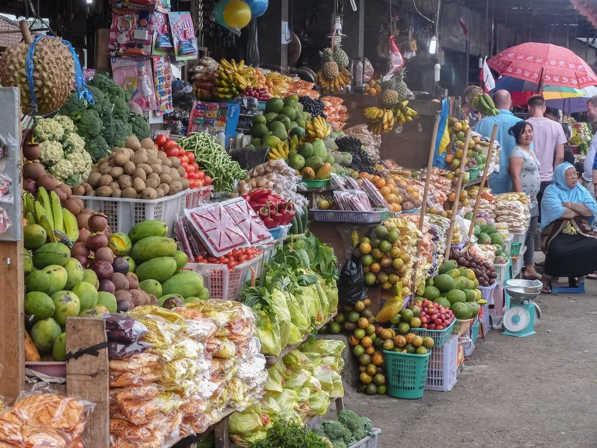 Le marché Candi Kuning à Bedugul