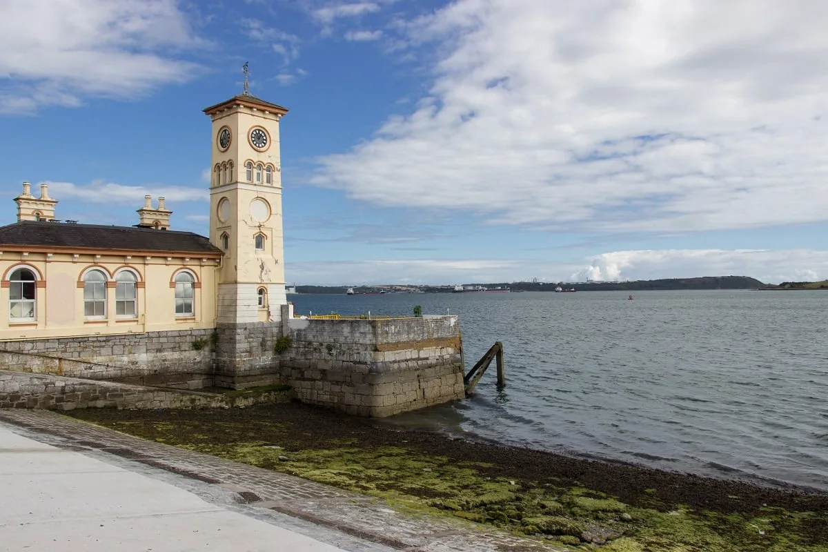 La vue depuis le port