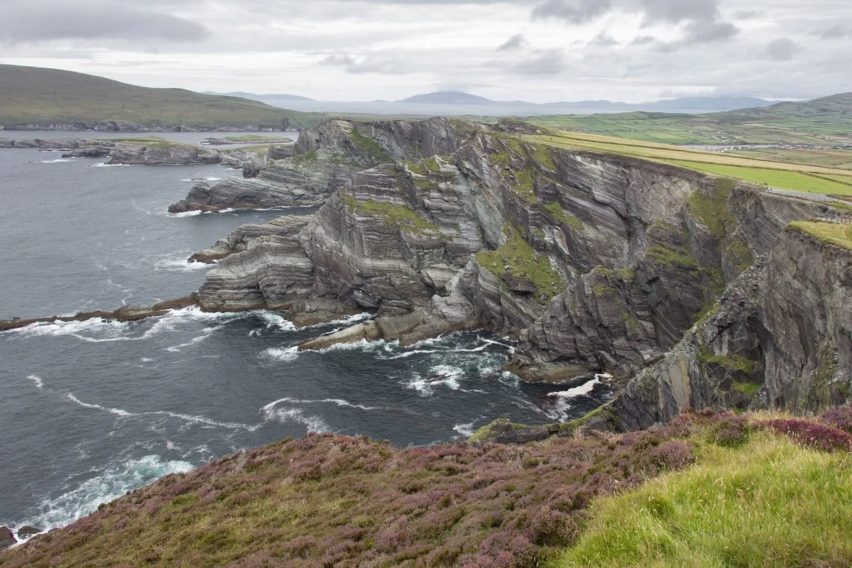Les falaises de Kerry dans le sud-ouest de l'Irlande