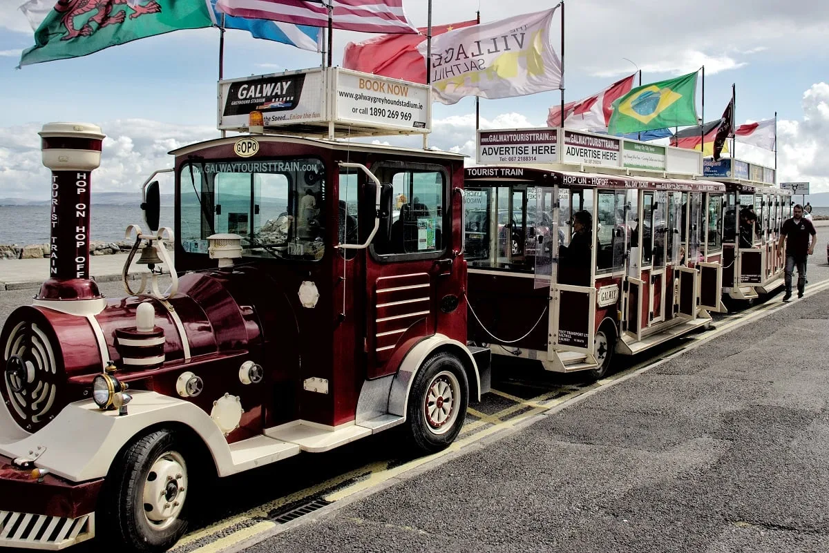 Le petit train touristique de Galway