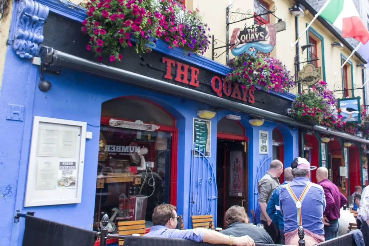 Le Quays pub à Galway