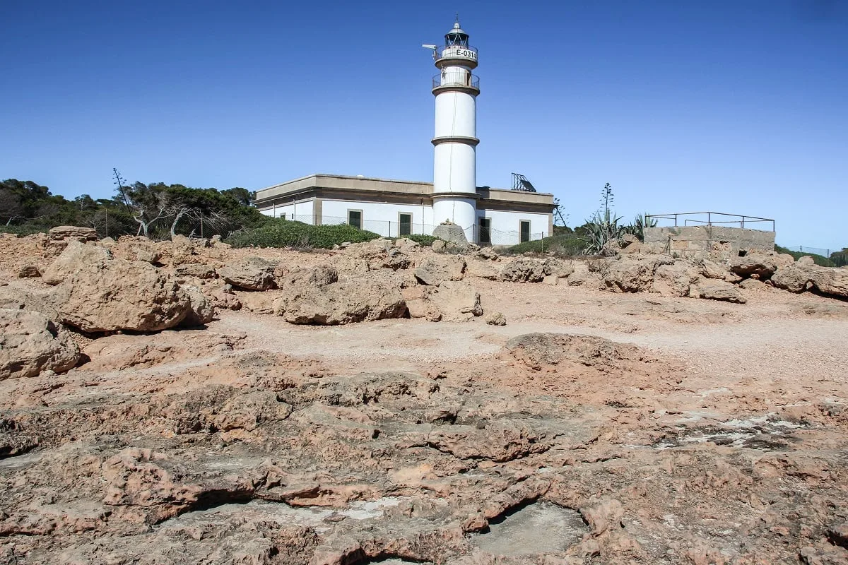 Le phare du cap de Ses Salines à Majorque