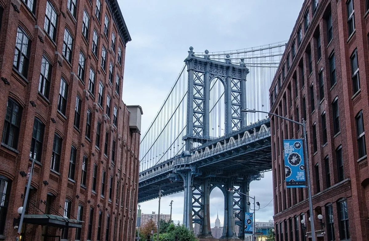 Empire State Building depuis le quartier DUMBO à Brooklyn