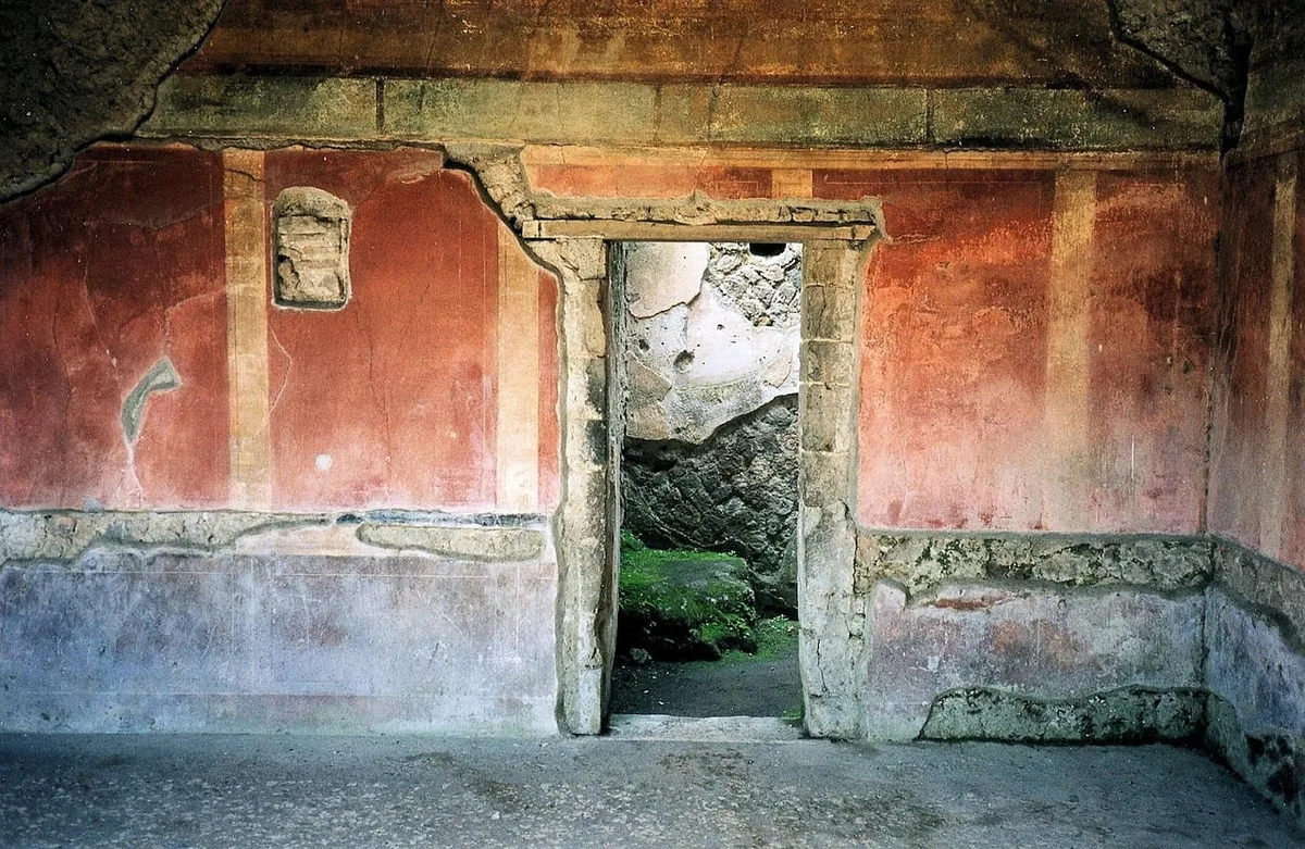 Ruines d'une maison que l'on découvre lors de la visite de Pompei