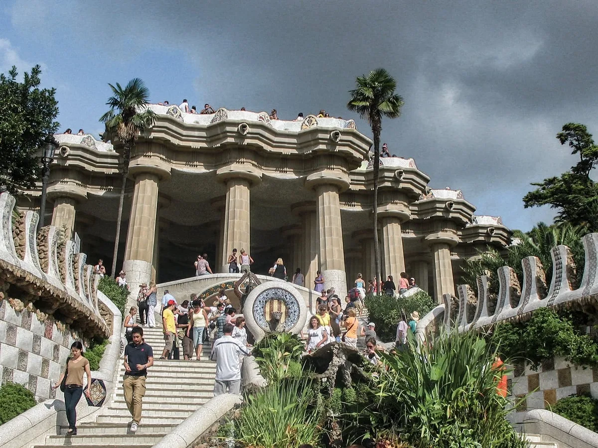 Dans le parc Guell de Barcelone