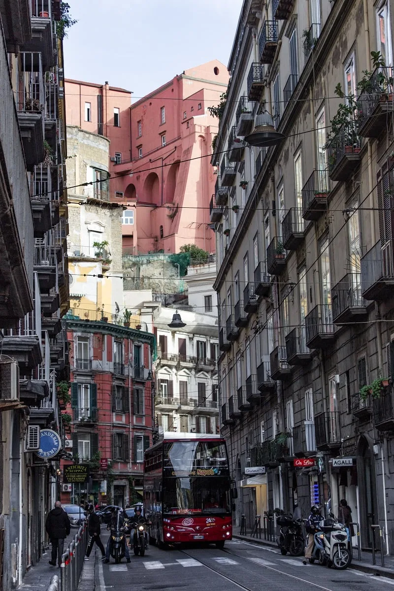 Dans les rues de Naples