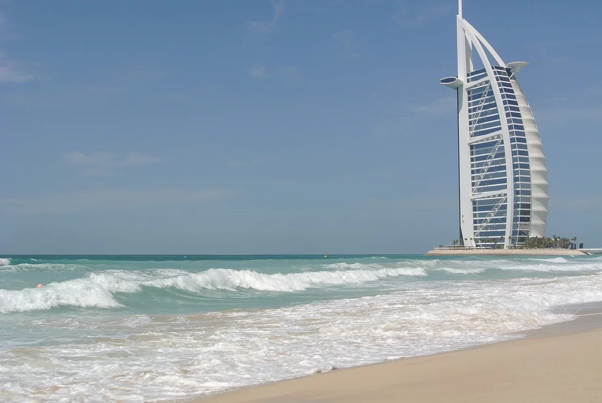 Building Sail Beach Burj à Dubai