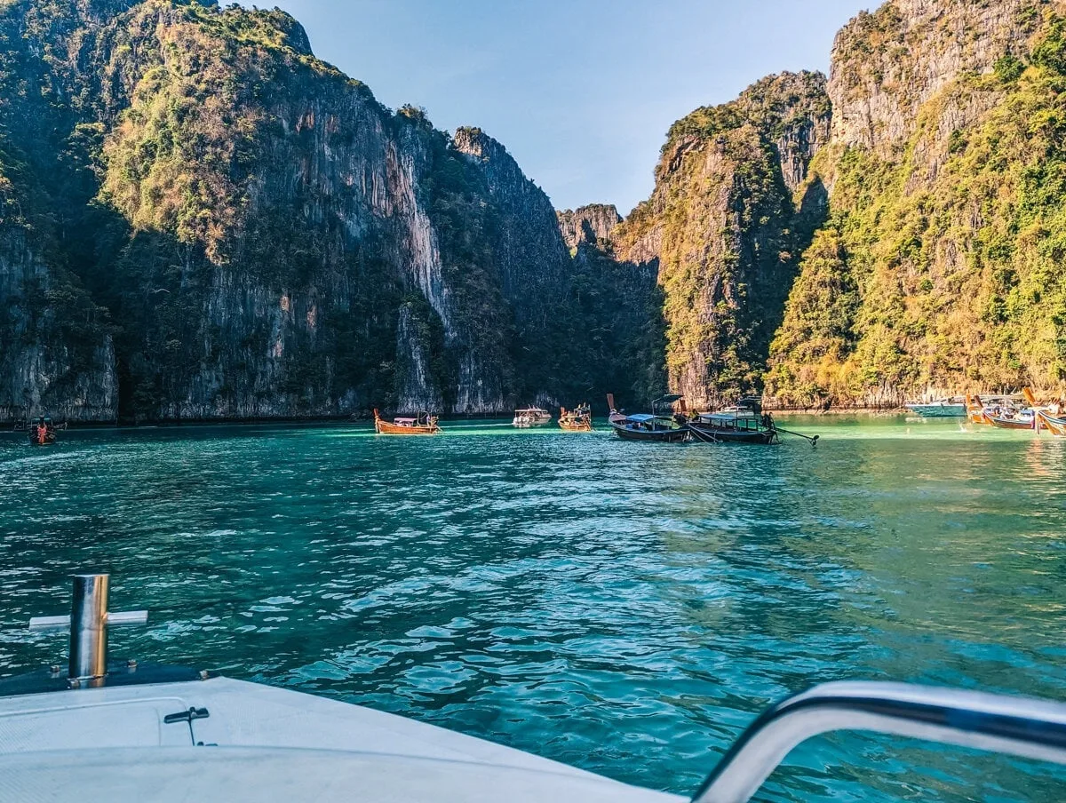 Lagon de Pileh dans l'excursion à Koh Phi Phi