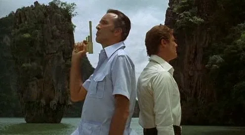 Image extraite du film James Bond : "L'homme au pistolet d'or", dans la baie de Phang Nga en Thaïlande