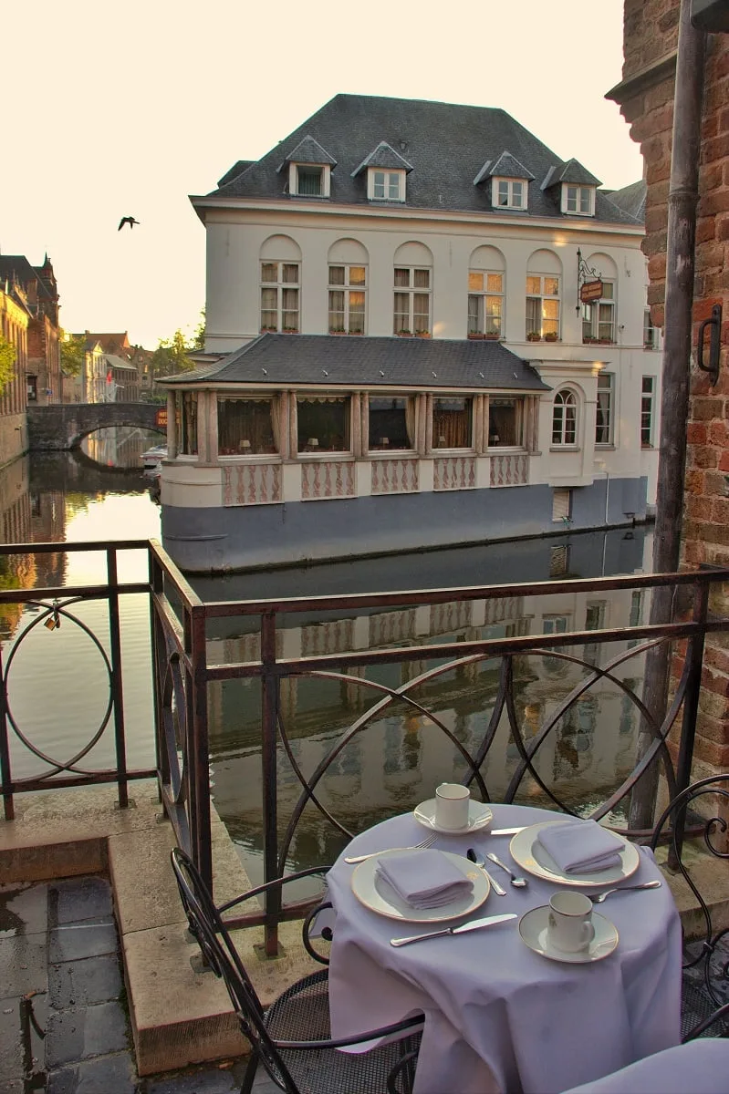 Vue depuis un hôtel du centre-ville de Bruges