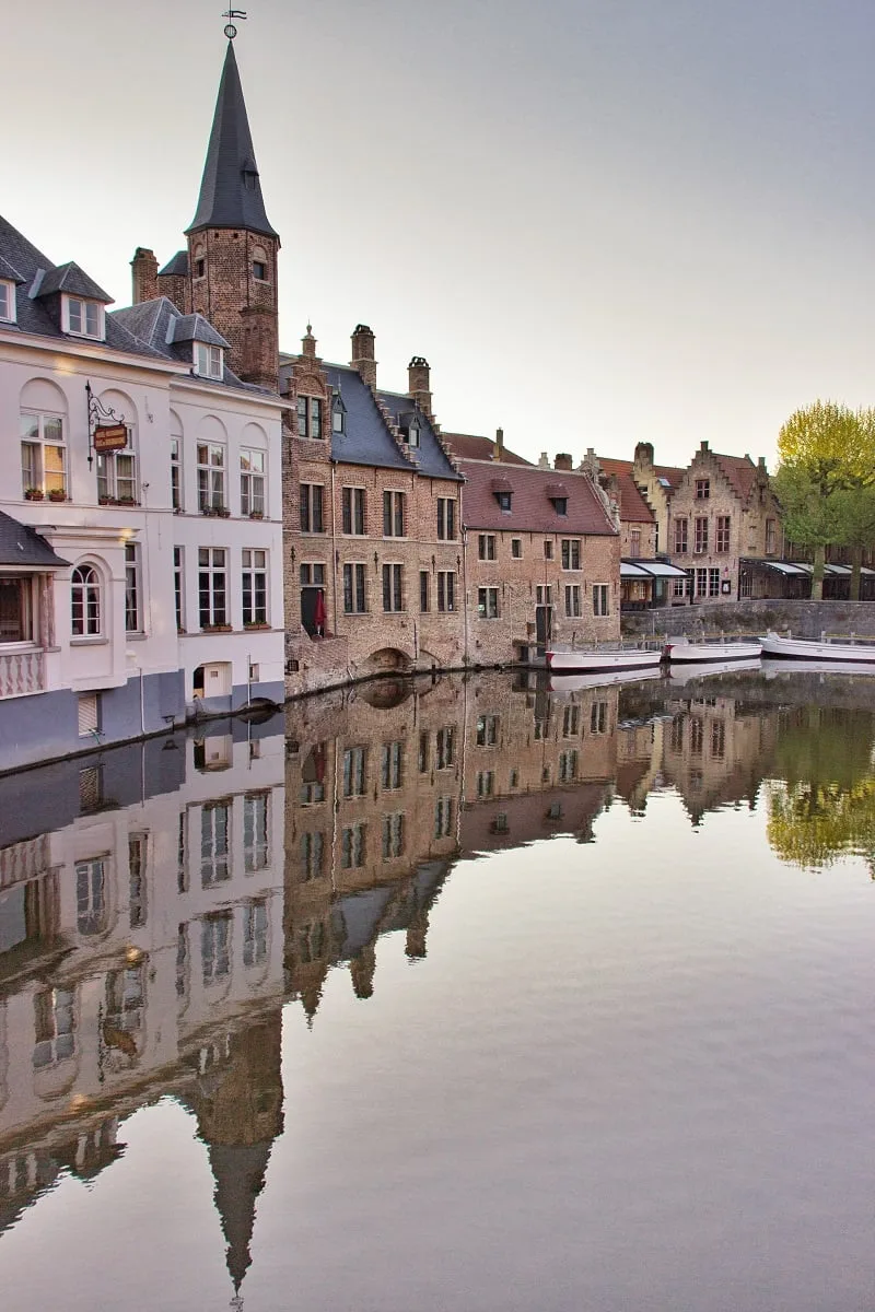 Vue sur les canaux de Bruges