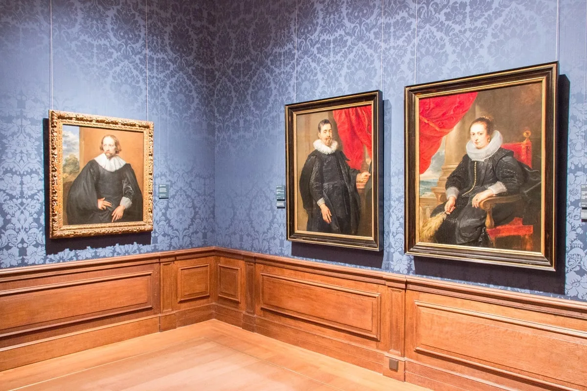A l'intérieur du musée Mauritshuis de La Haye