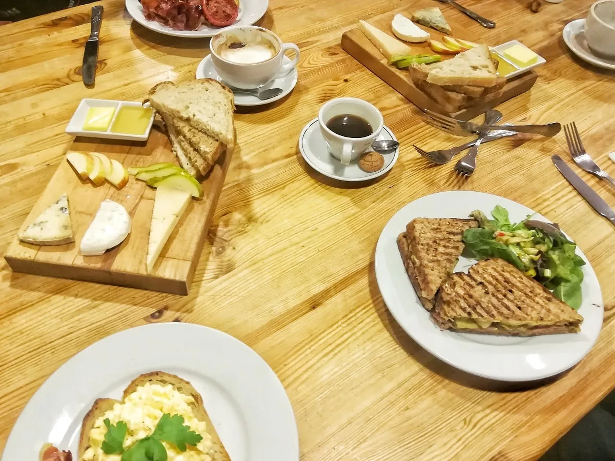 Le brunch au Macknade Fine Foods à Faversham