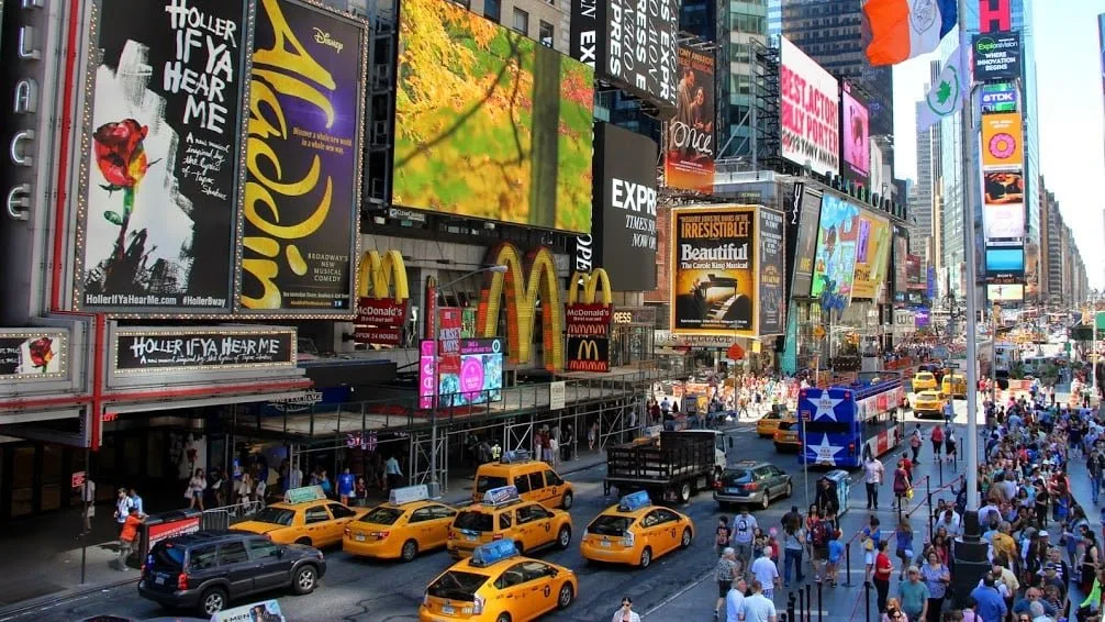 Affiches de comédies musicales à Times Square