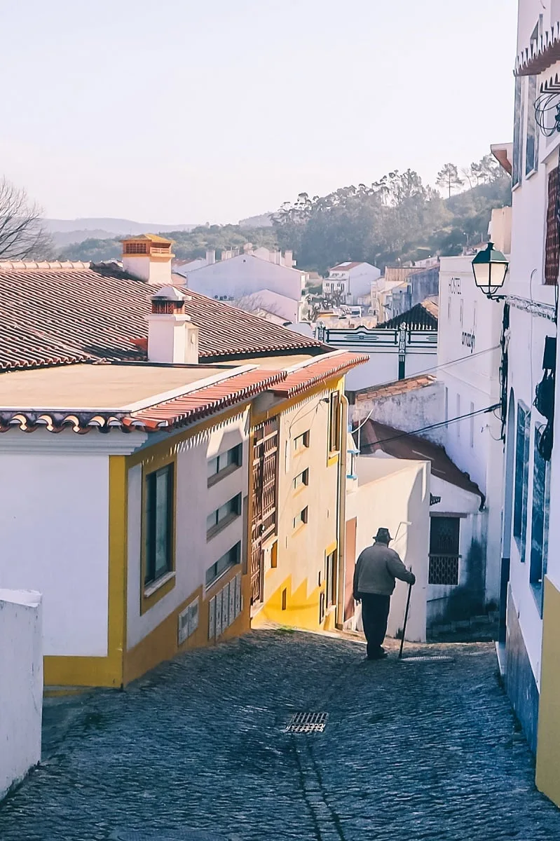 Ruelle pentue à Aljezur