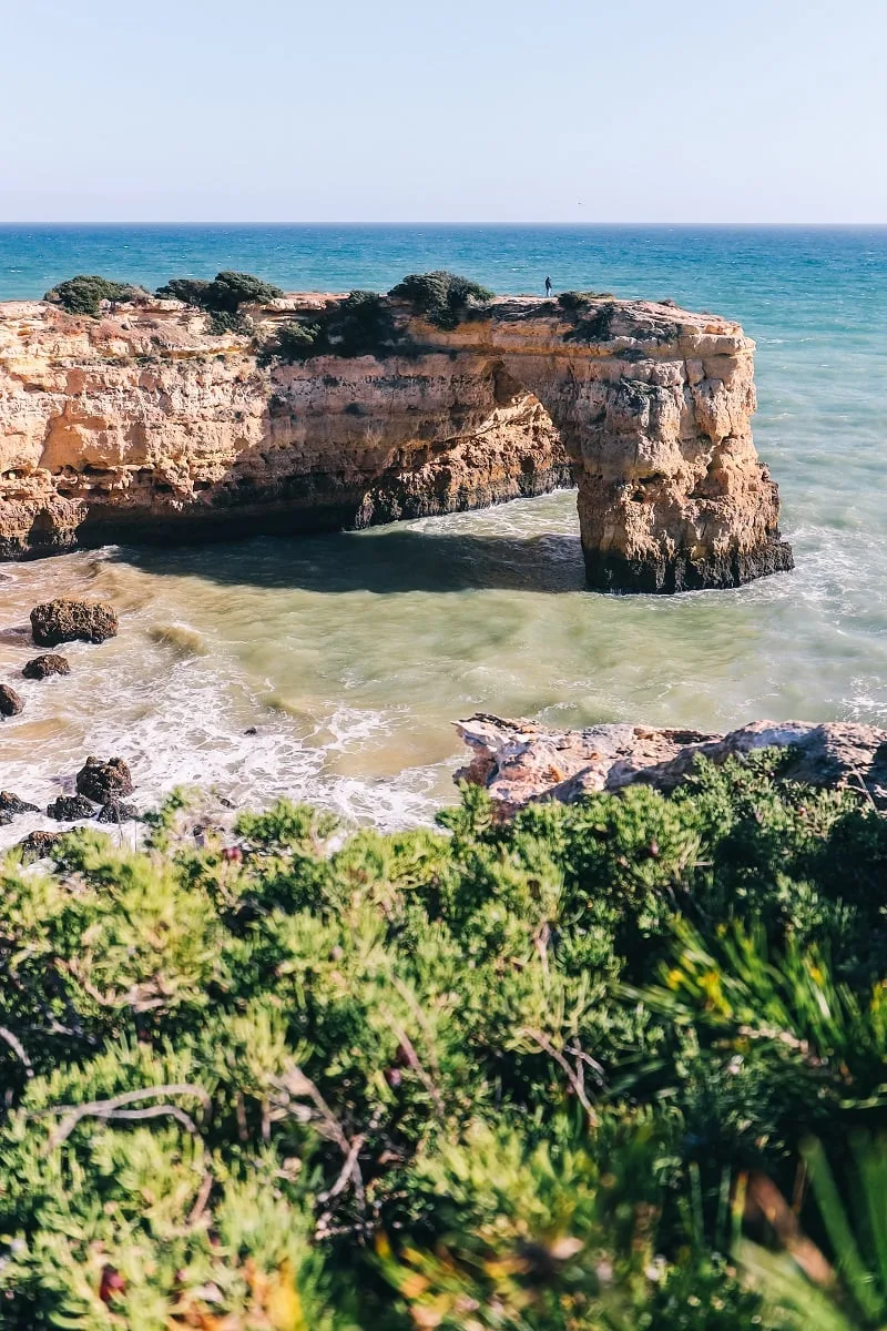 L'arche de Albandeira en Algarve