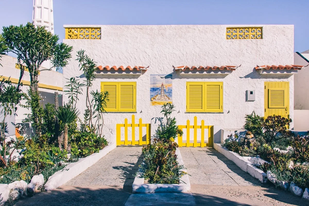 Maison colorée sur l'île de Farol