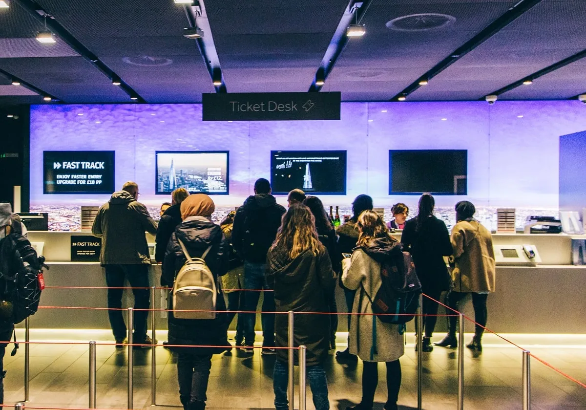 La file d'attente pour les tickets de The Shard
