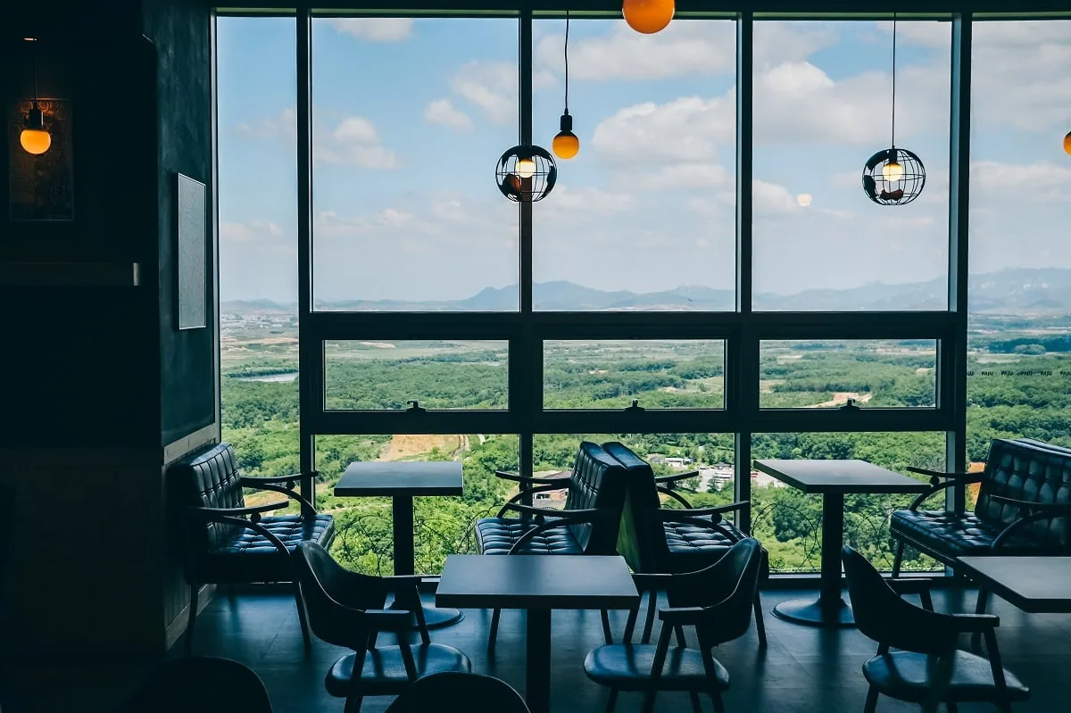 Café dans l'observatoire de Dora dans la DMZ