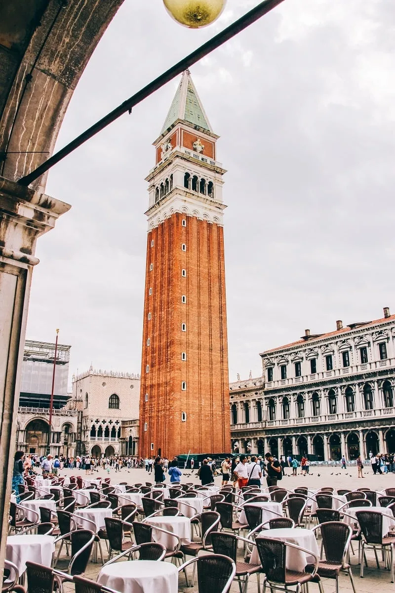 Campanile de la place Saint-Marc à Venise