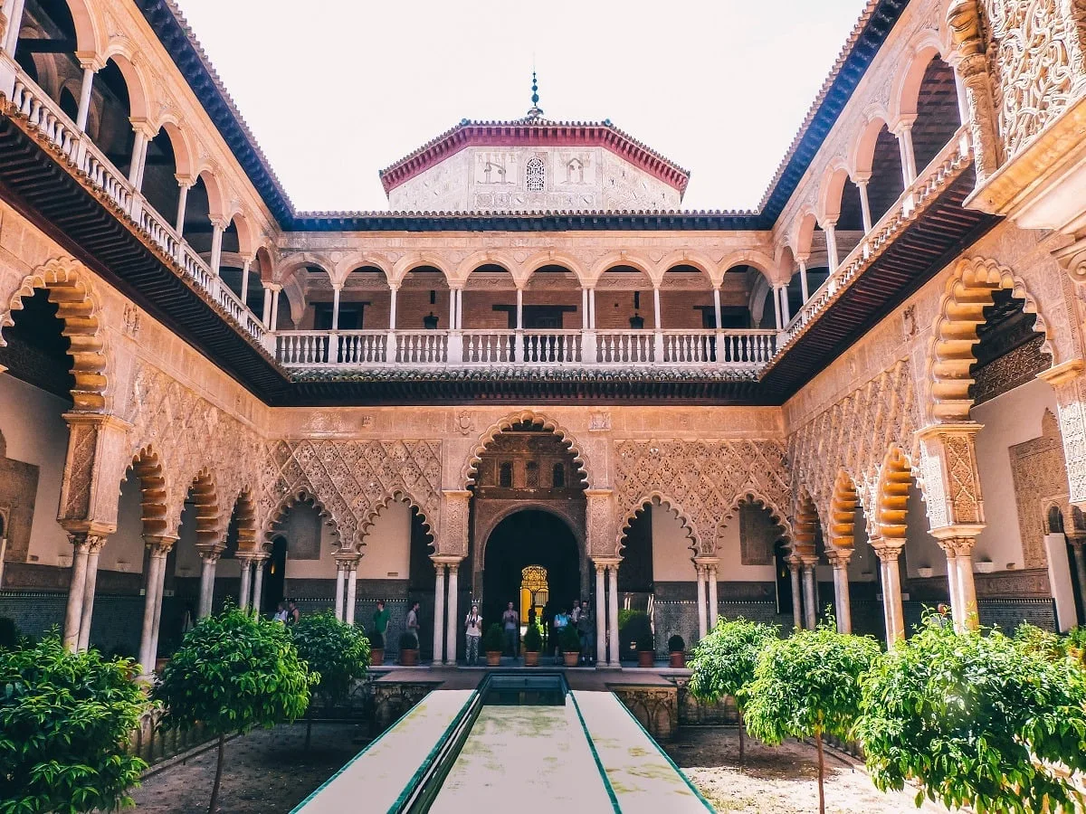 Visiter l'alcazar de Séville et sa Cour des Demoiselles
