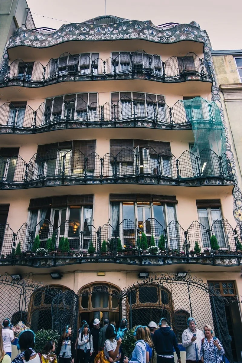 Façade arrière de la Casa Batllo de Barcelone