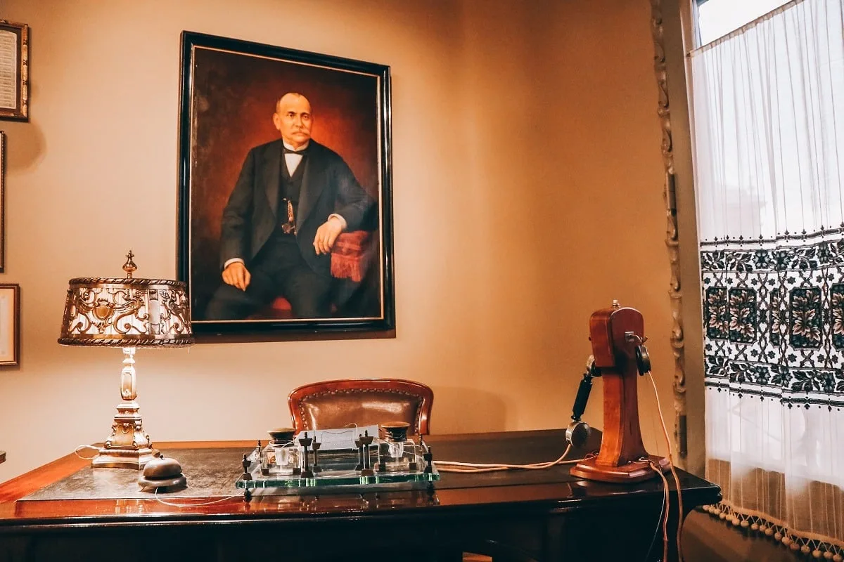 Bureau dans la Casa Mila de Barcelone