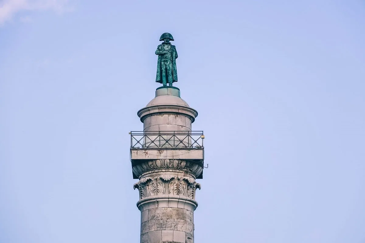 Statue de Napoléon sur la Colonne de la Grande Armée