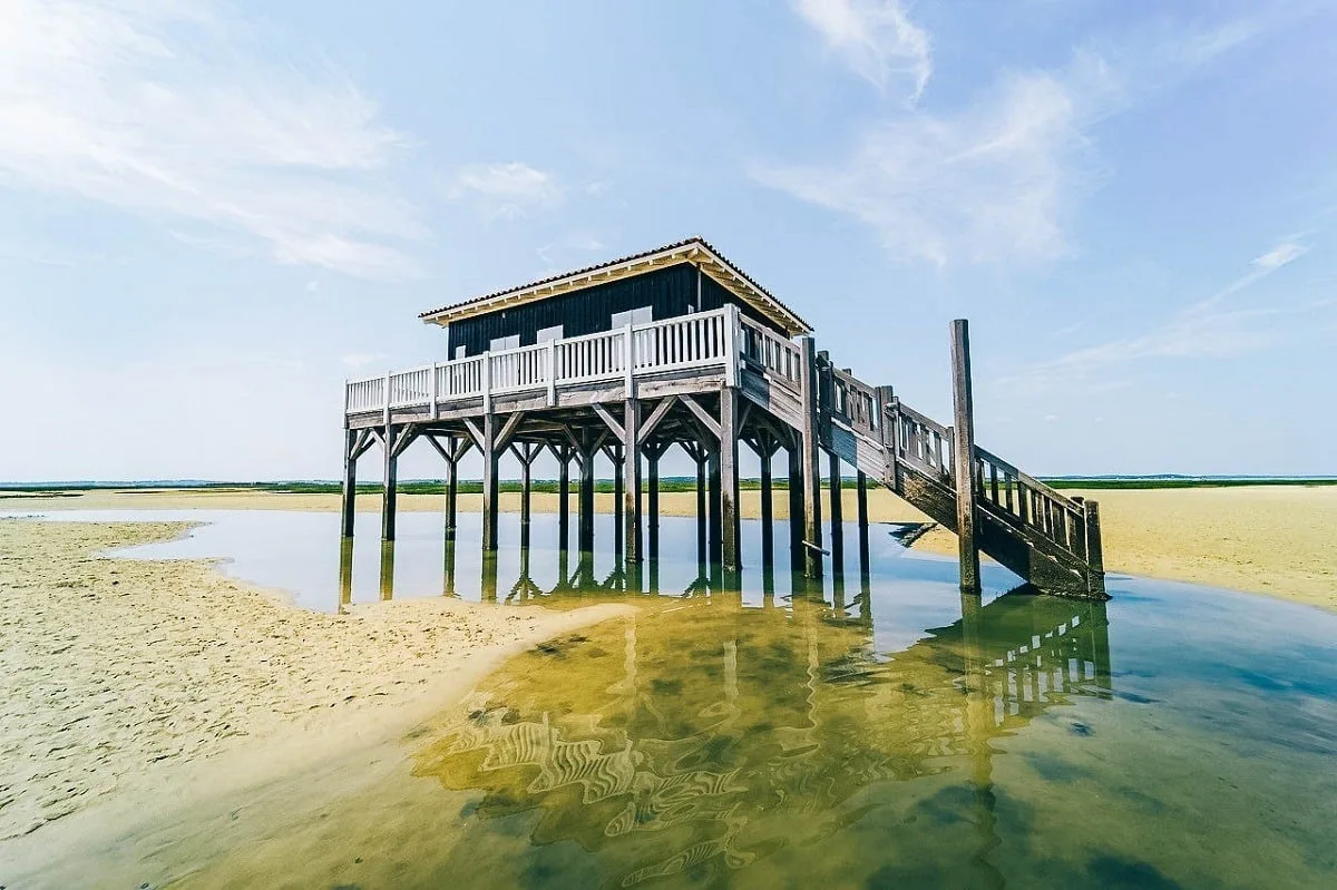 Cabane tchanquée dans le bassin d'Arcachon