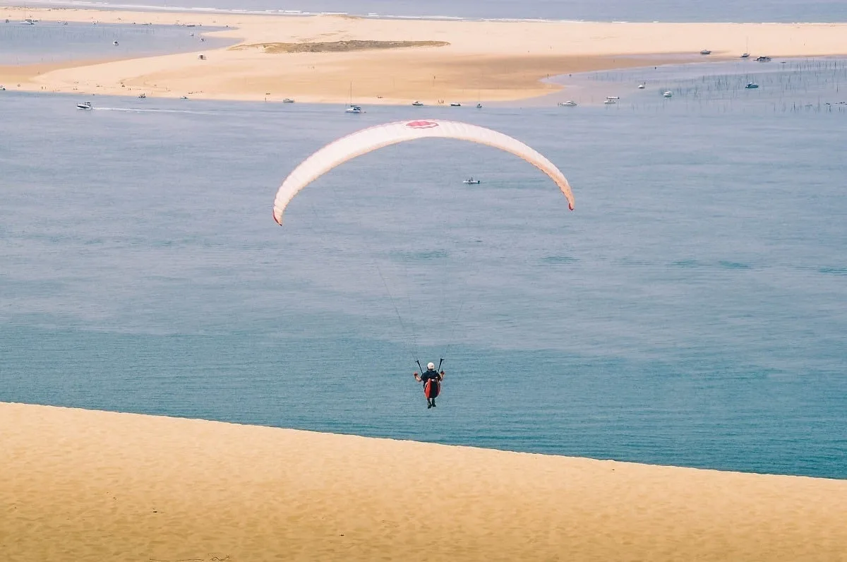 Vol en parapente à partir de la dune du Pilat près du bassin d'Arcachon