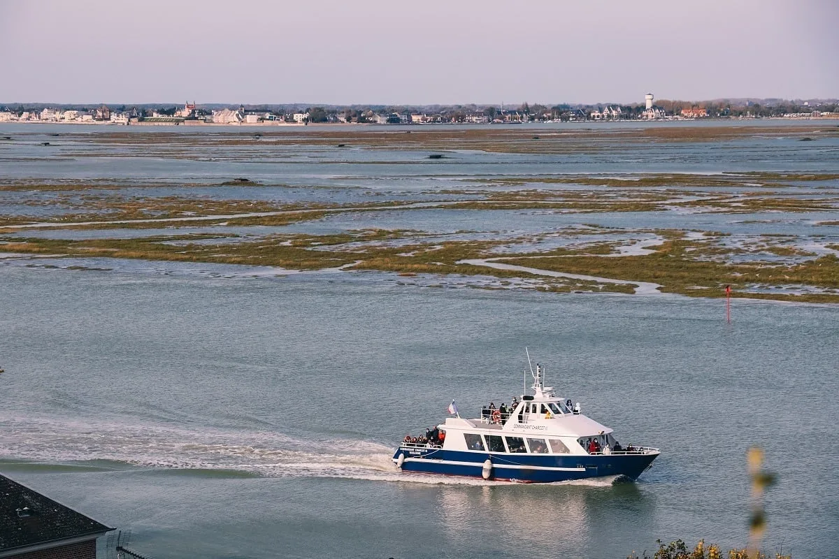 Bateau dans la baie de Somme