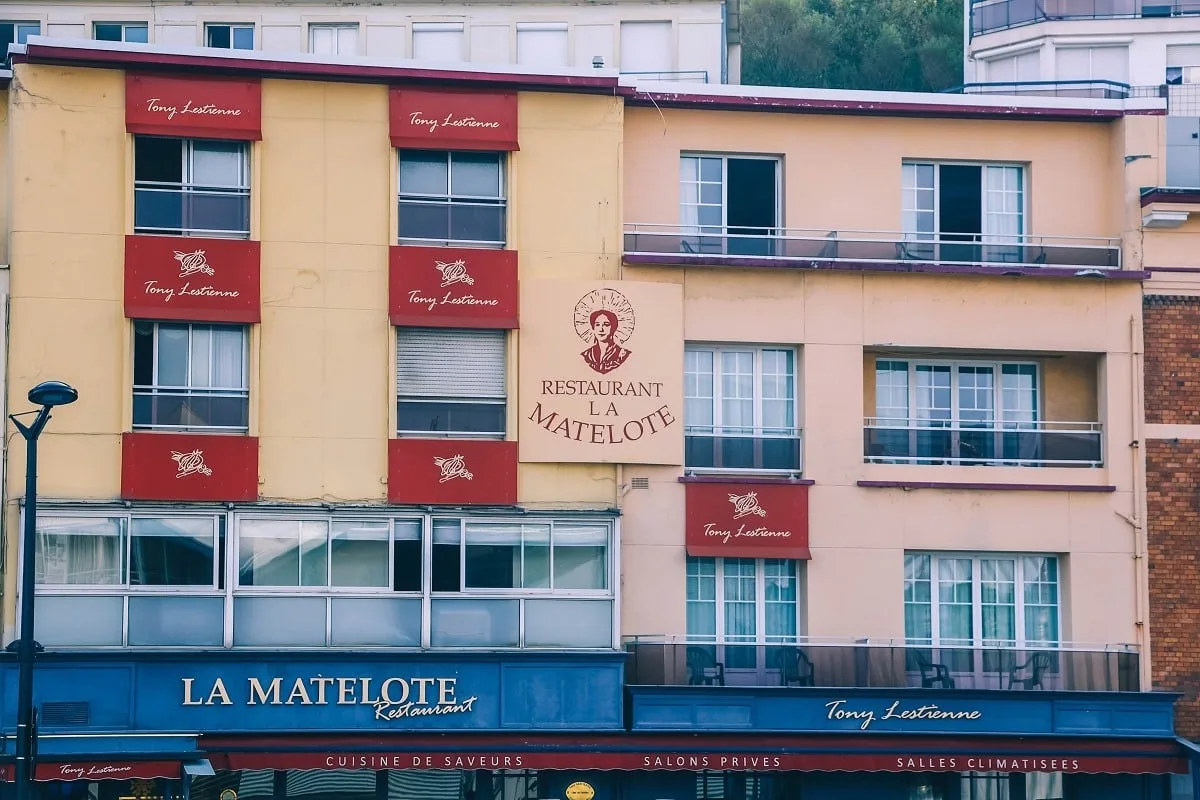 Façade du restaurant La Matelote à Boulogne sur Mer