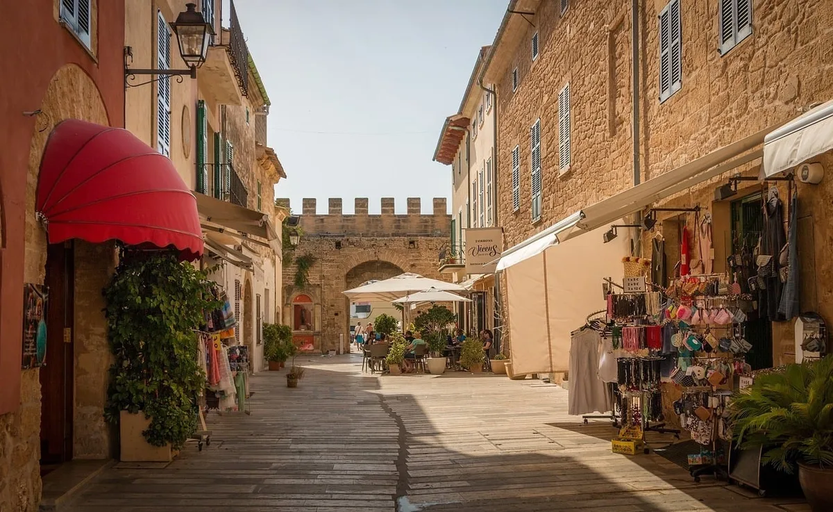 Dans la vieille-ville d'Alcudia