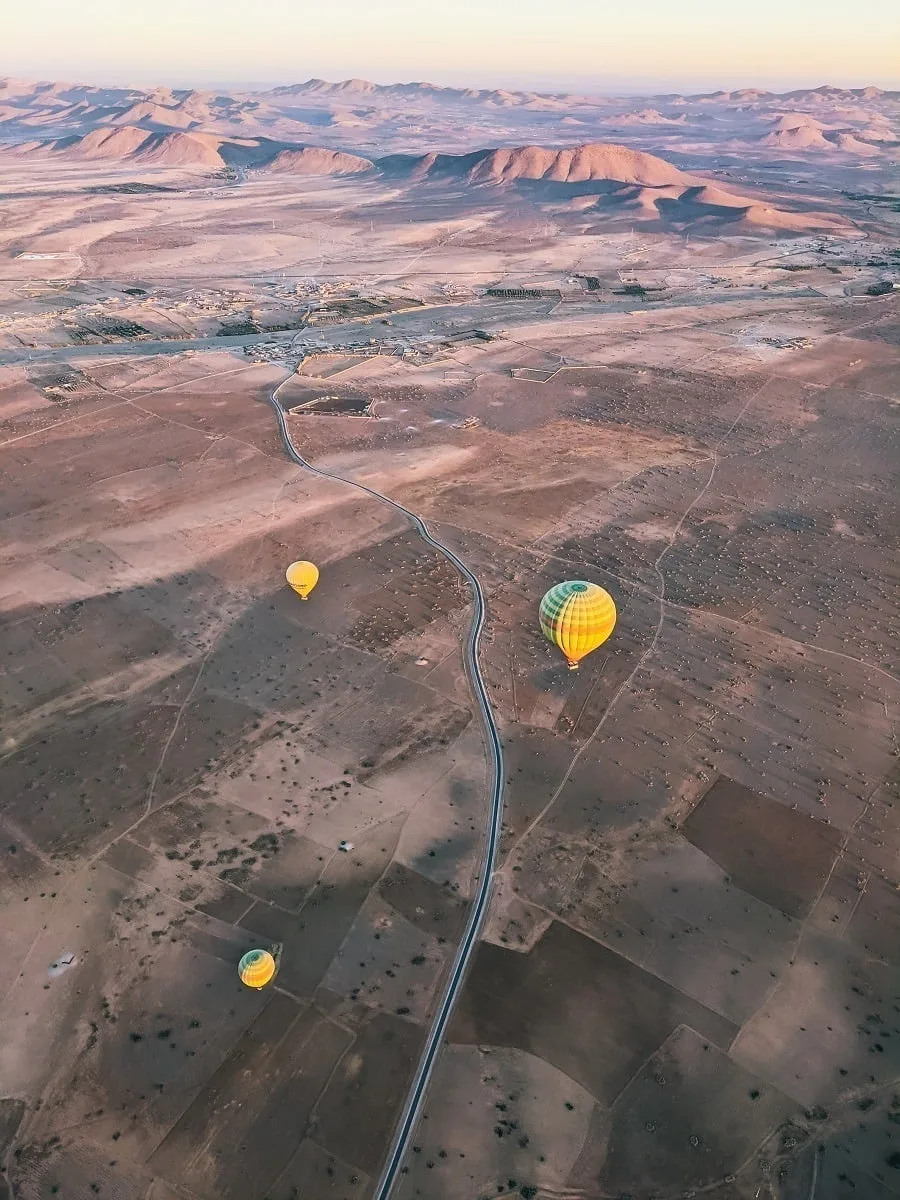 Panorama depuis la montgolfière dans les alentours de Marrakech