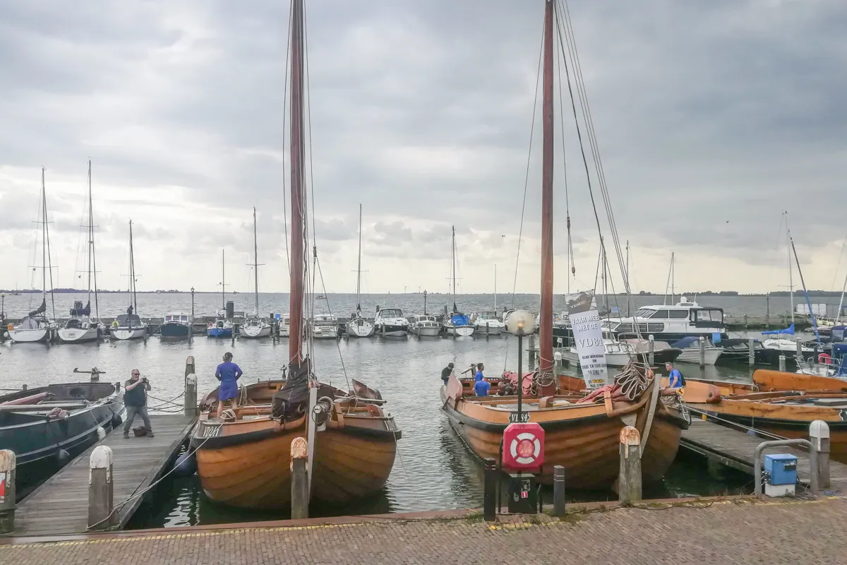Bateaux amarés