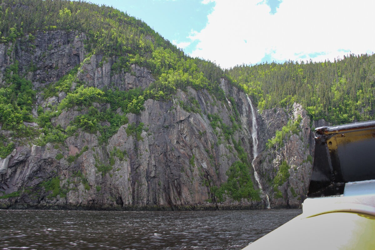 Zodiac dans le fjord de Saguenay à Tadoussac