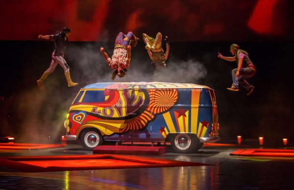 Scène du spectacle LOVE à Las Vegas