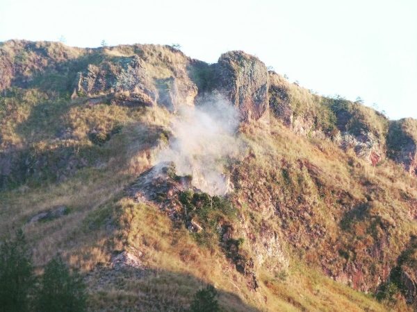 Le sommet du Mont Batur à Bali