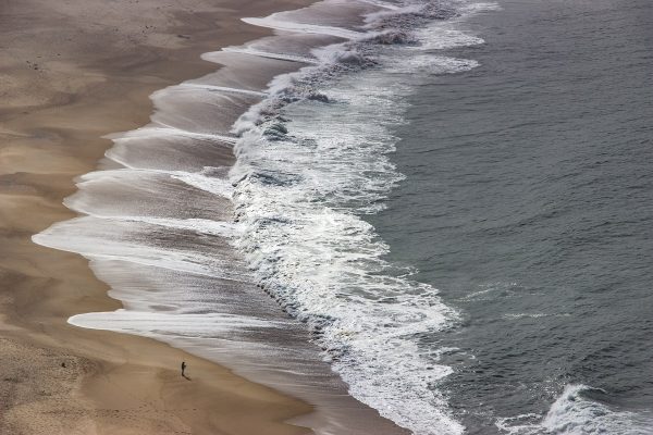 Vue sur la plage de Nazaré, depuis le Miradouro do Suberco