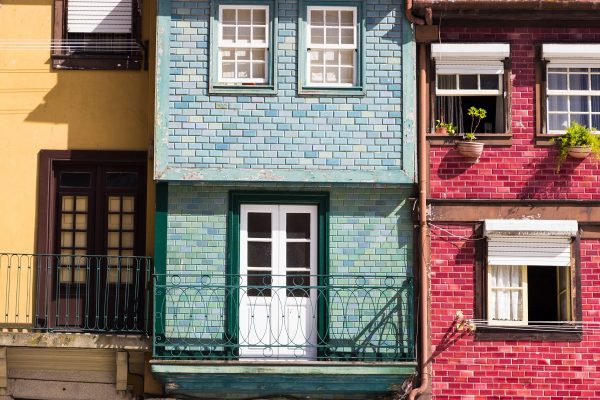 Les façades de Porto : le mélange des couleurs