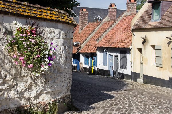 Visiter Montreuil sur Mer : ses remparts et ses ruelles pavées