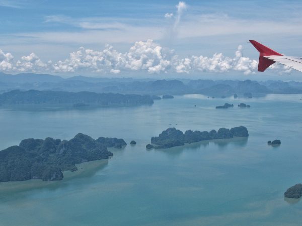 Phuket et les îles alentours vu du ciel